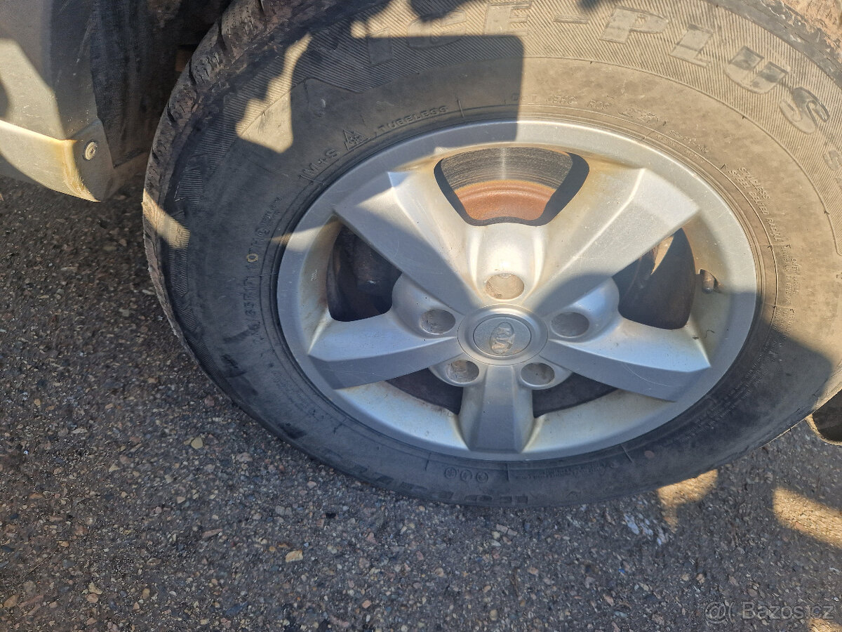 Kia Sorento 2.5 CRDI 4x4 - 125kW - Al.kola - 5