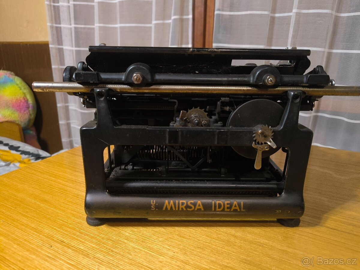 Psací stroj U.S. MIRSA IDEAL - 5
