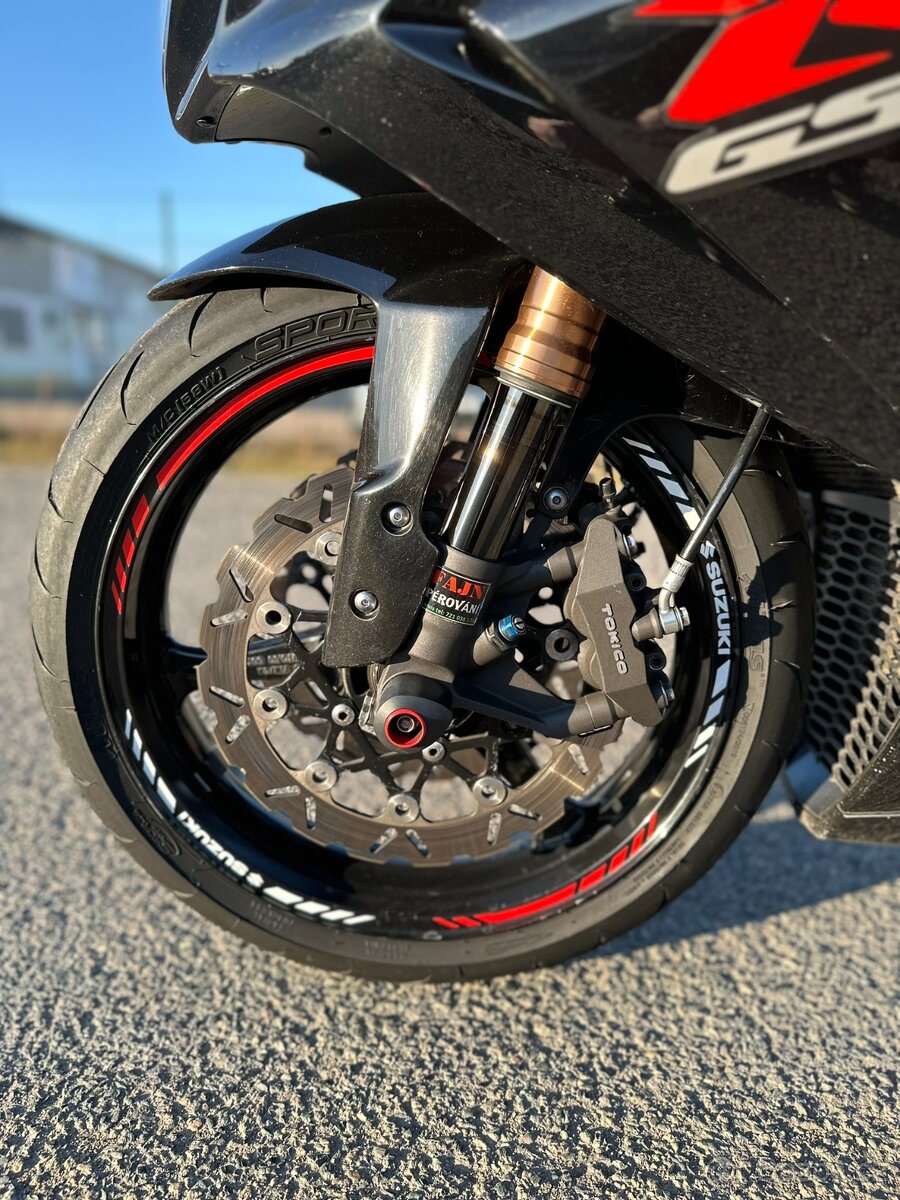 Prodam SUZUKI GSX-R 1000 K7 - 5