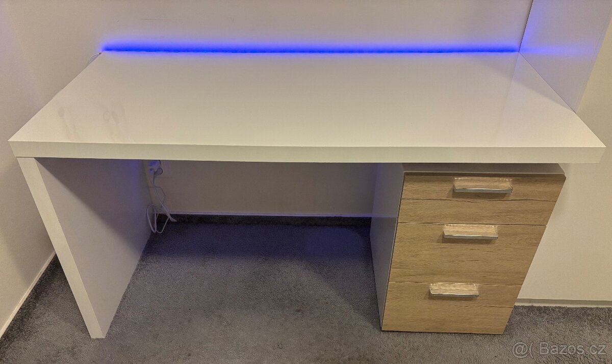 Psací stůl - 5