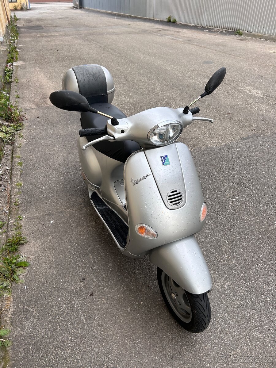Vespa 125, Vespa 200 GT - 5