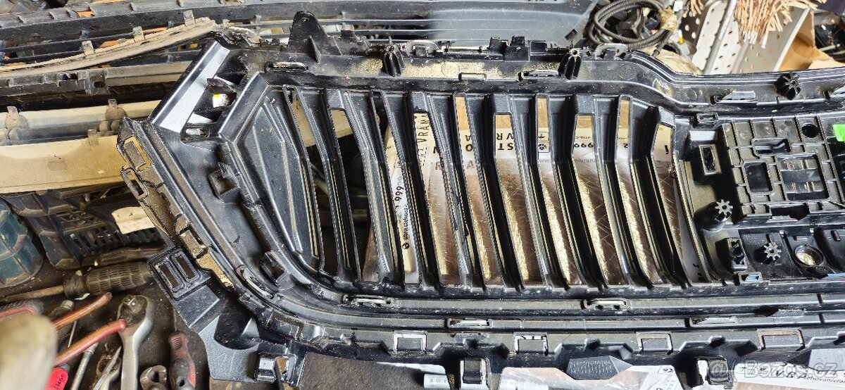 Maska mrizka chladice skoda kodiaq RS facelift - 5