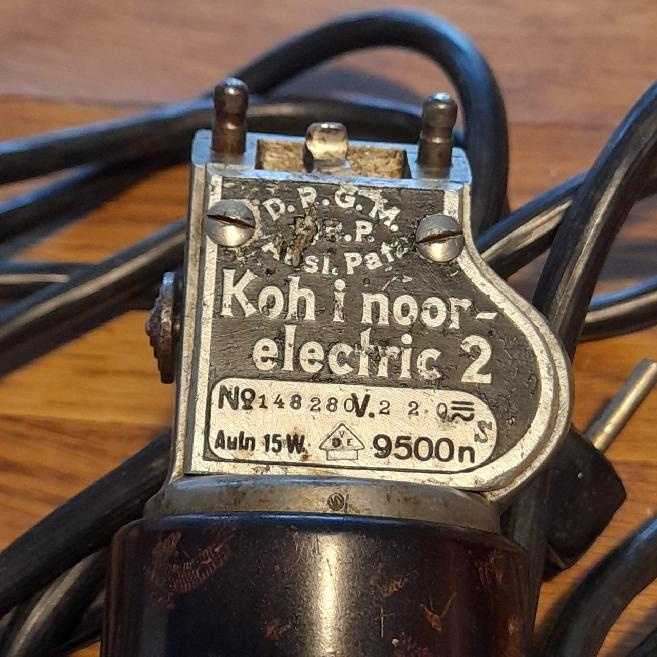 Starý holící strojek - 5