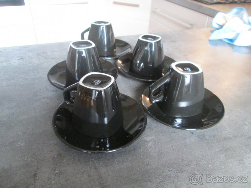 Kávové hrnky s podšálky - 5