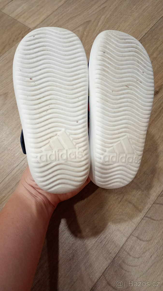 Sandálky Adidas - vel. 26 - 5