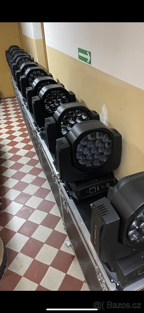 12 x LED WASH 19x15W - 5