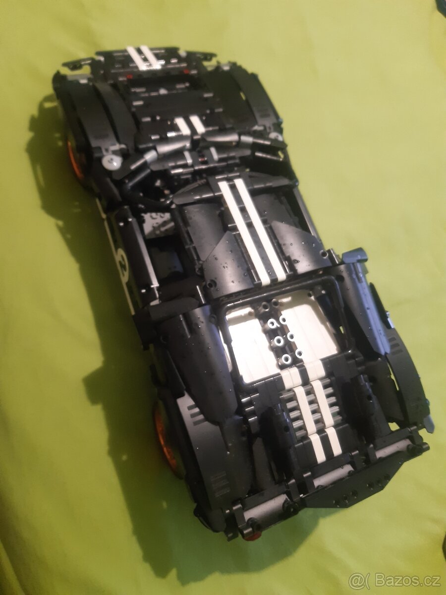 Lego Technic Ford GT40 Le Mans (Čína) - 5