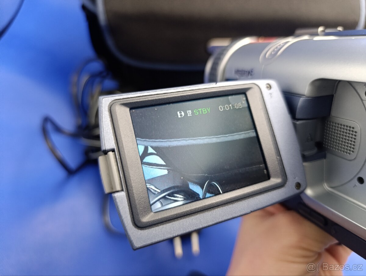 Videokamera Sony DCR-TRV330 - 5