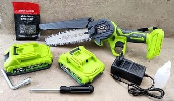 Malá akumulátorová řetězová pila - 5