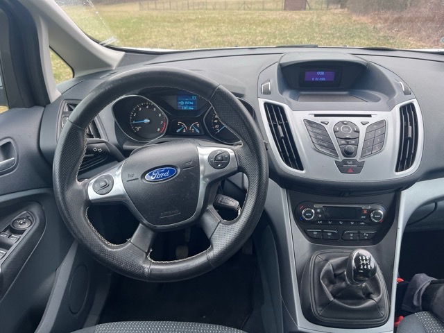 Ford Grand c-max 7míst Benzín 1.6 - 5