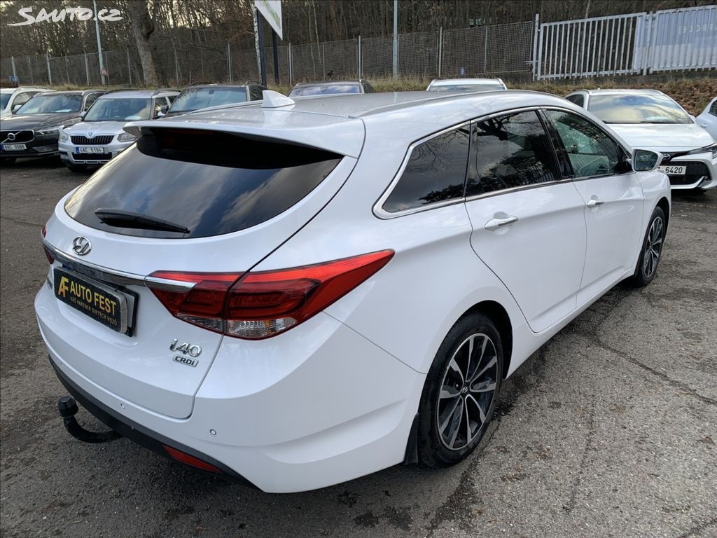 Hyundai i40 1,7 CRDi 104kW
Ojeté, 2017, 255 000 km - 5