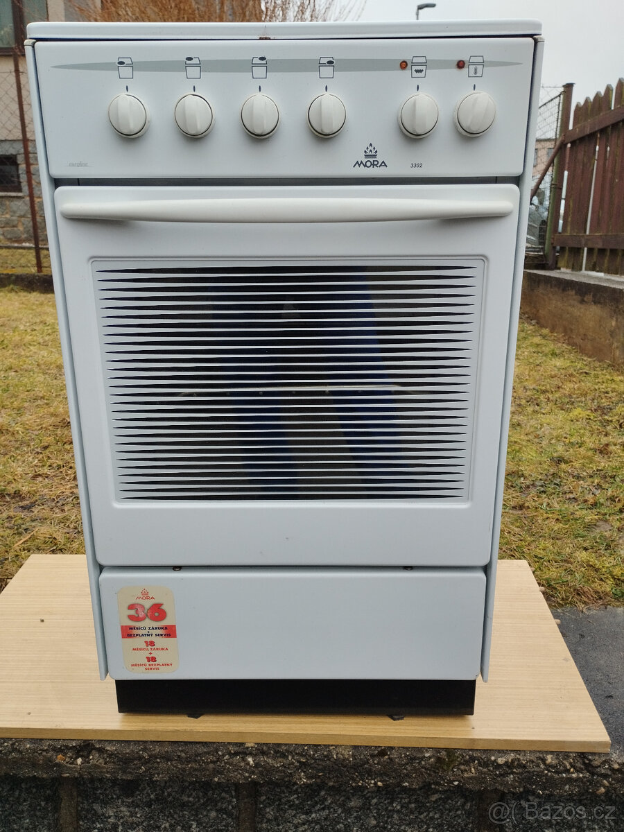 Sporák Mora 3302 - 5