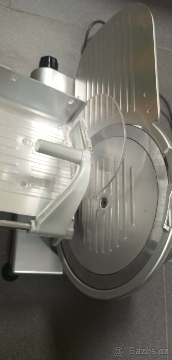 Nářezový kráječ Beckers profi - 250 mm - 5