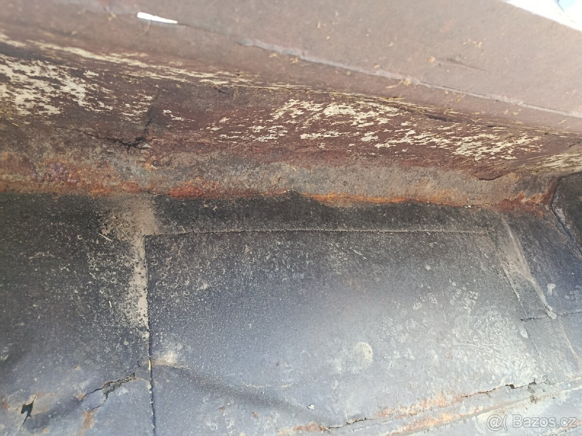 Prodám lopatu na UNC - 5