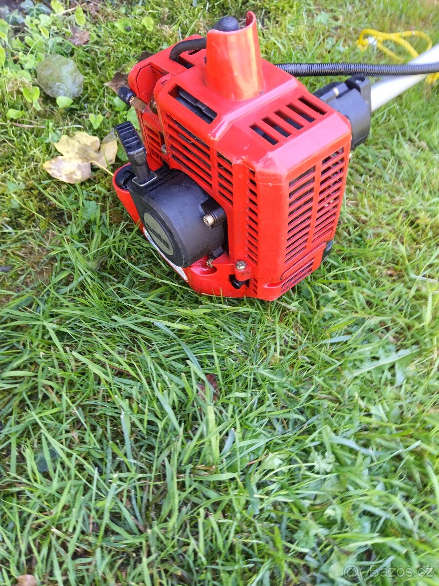 Benzinový křovinořez zn. SOLO - 5