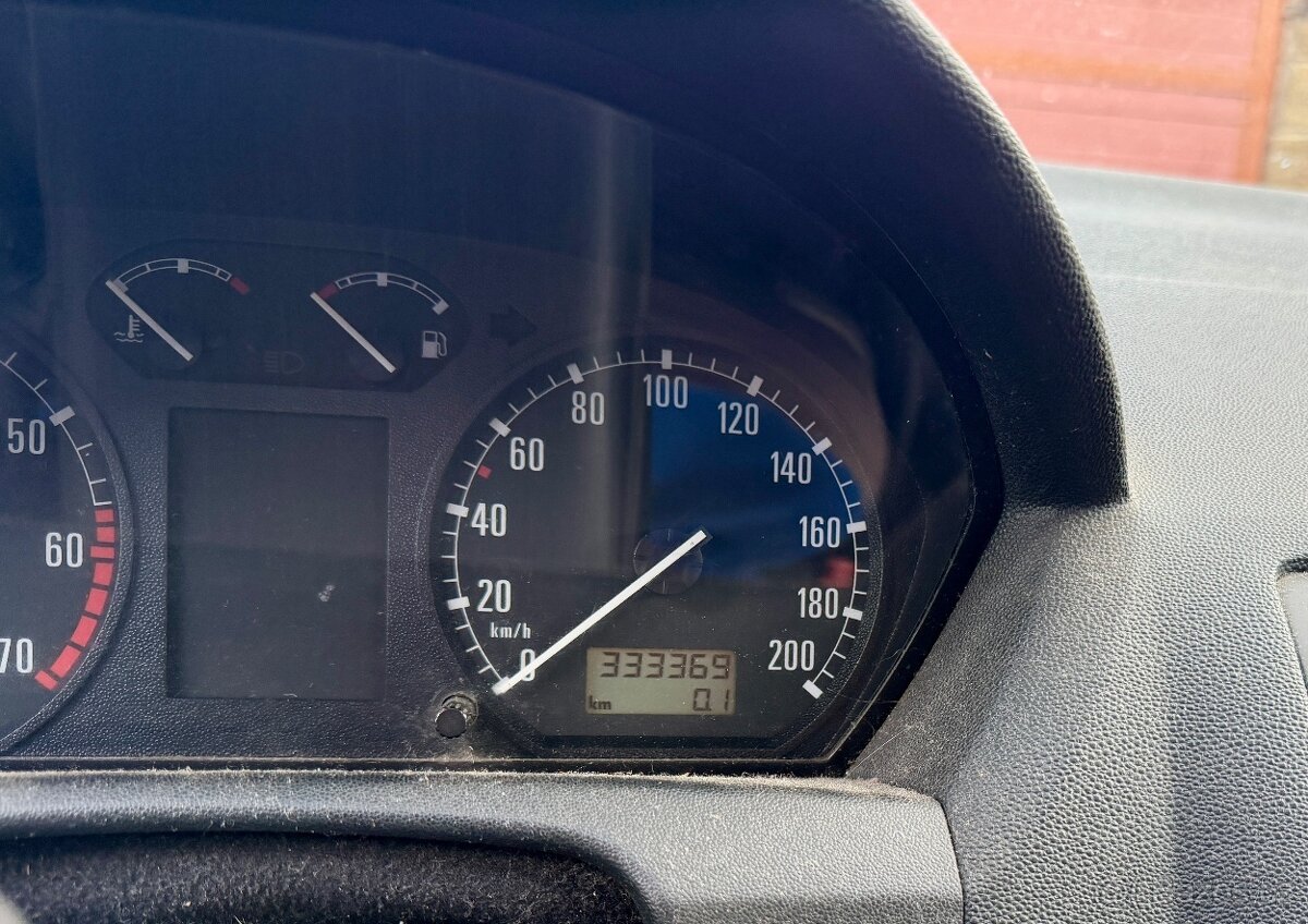 Škoda Fabia 1.4 Mpi 44kw - 5