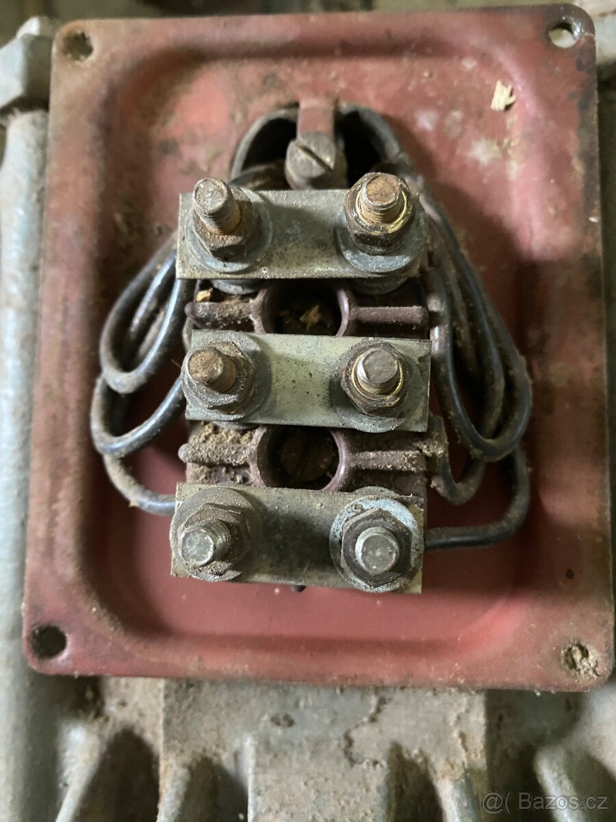 Elektromotor 4 kW / 380 V / litinový - 5