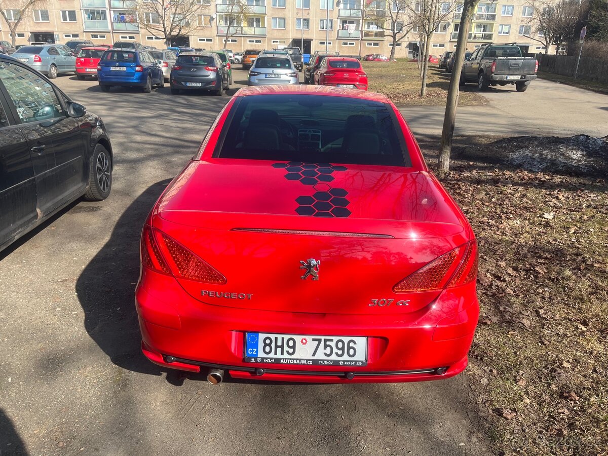 Peugeot 307cc 2.0 benzín 103 kW - 5