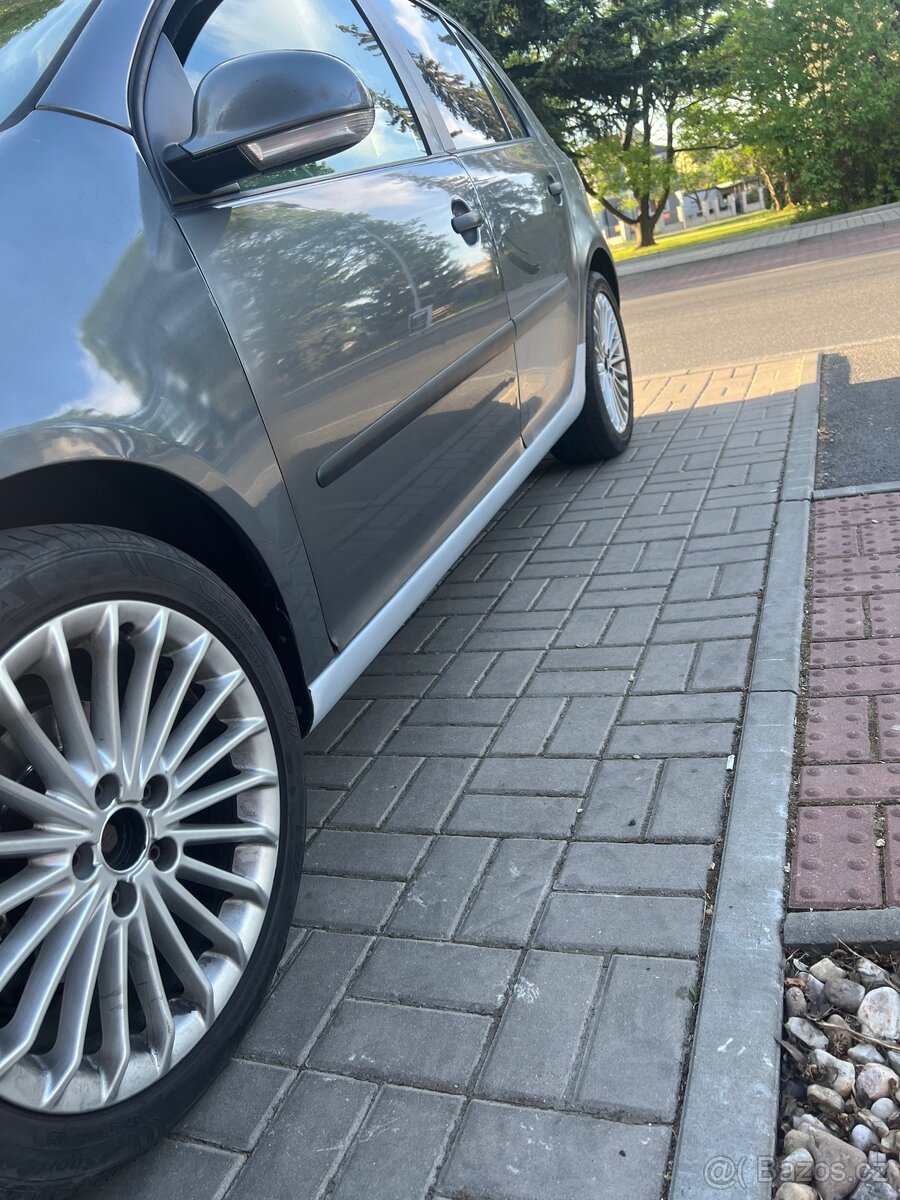 VW Golf 5 1.9 TDI 77kw - 5
