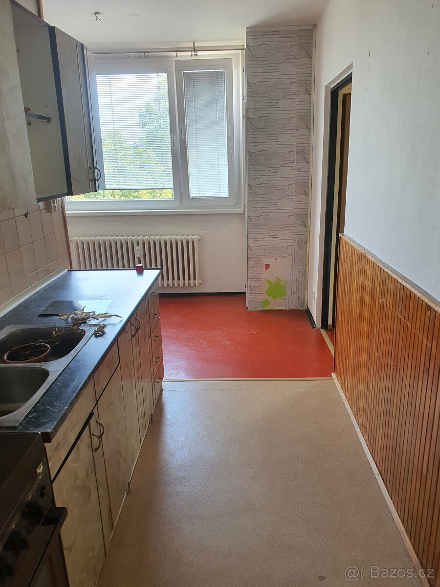 Nabízím k pronájmu byt 2+1 ul. Březinova - 5