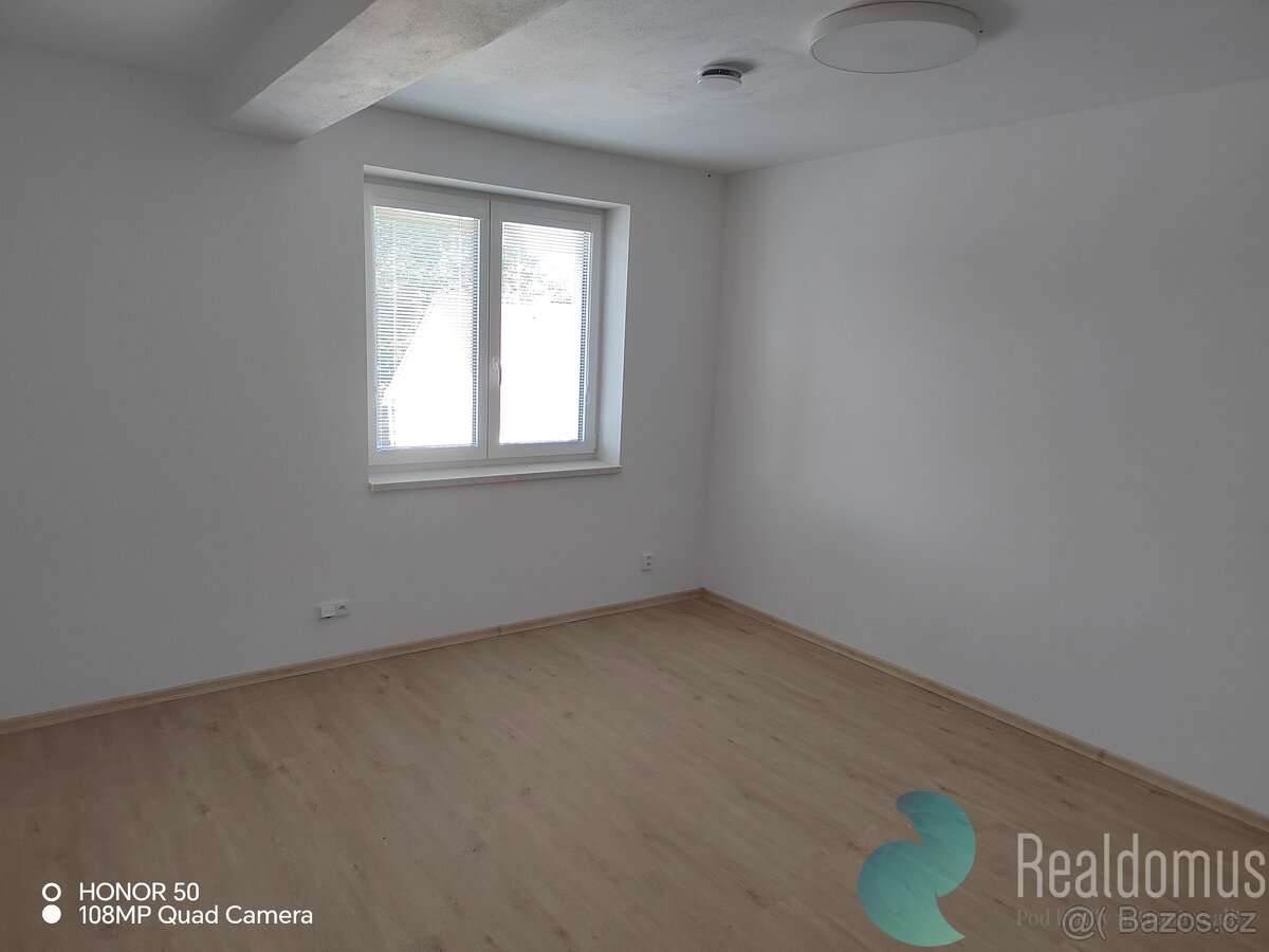 Pronájem nového bytu 3+kk - 5