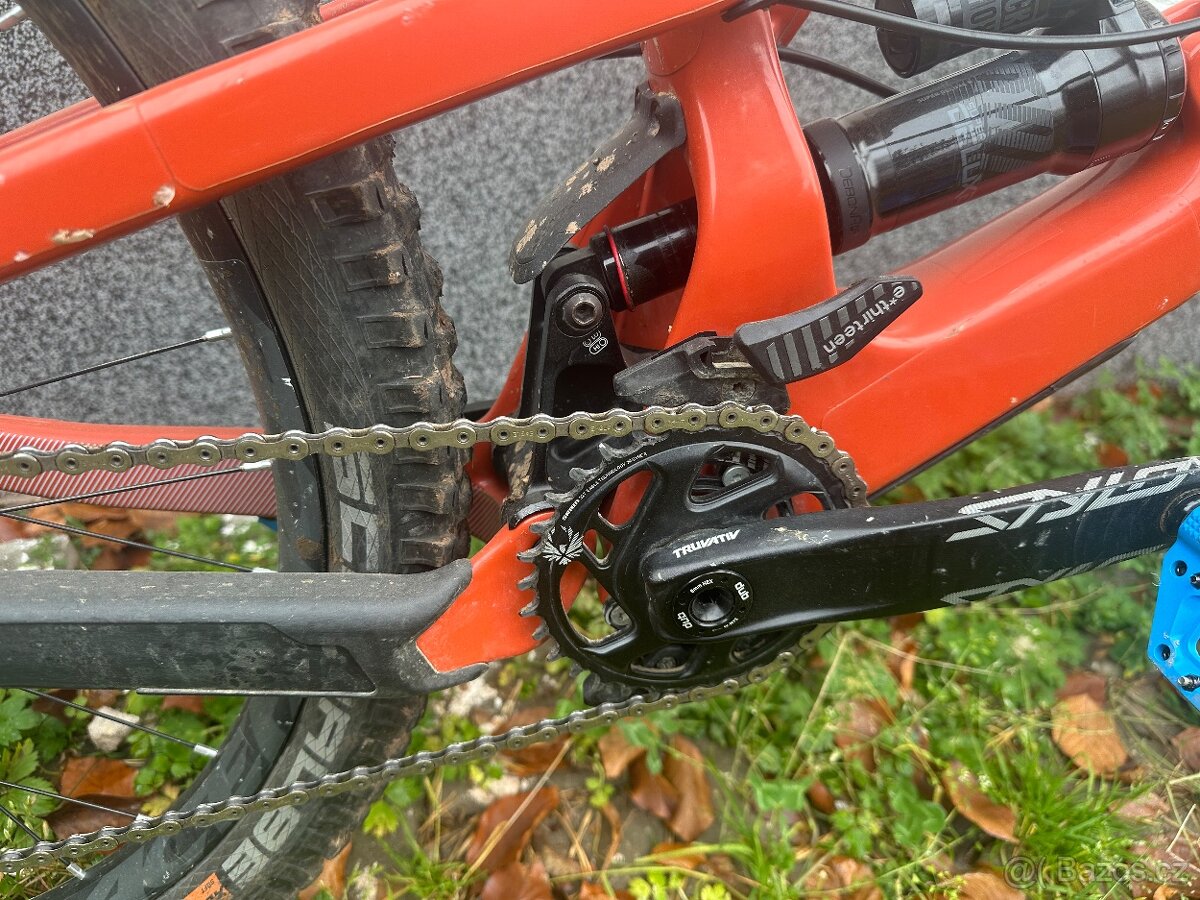 Santa Cruz Nomad Carbon, 27.5'' - 5