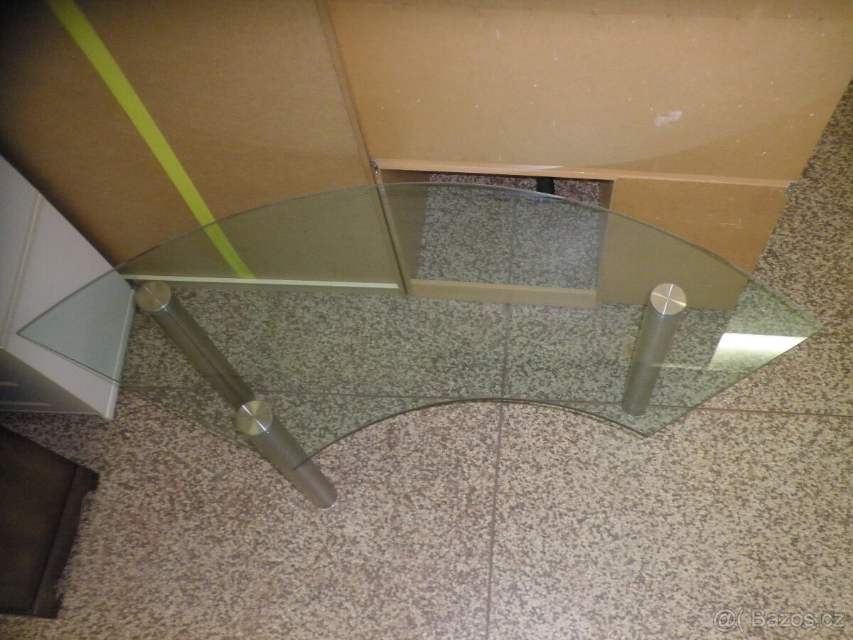 Moderní skleněný stůl - 5
