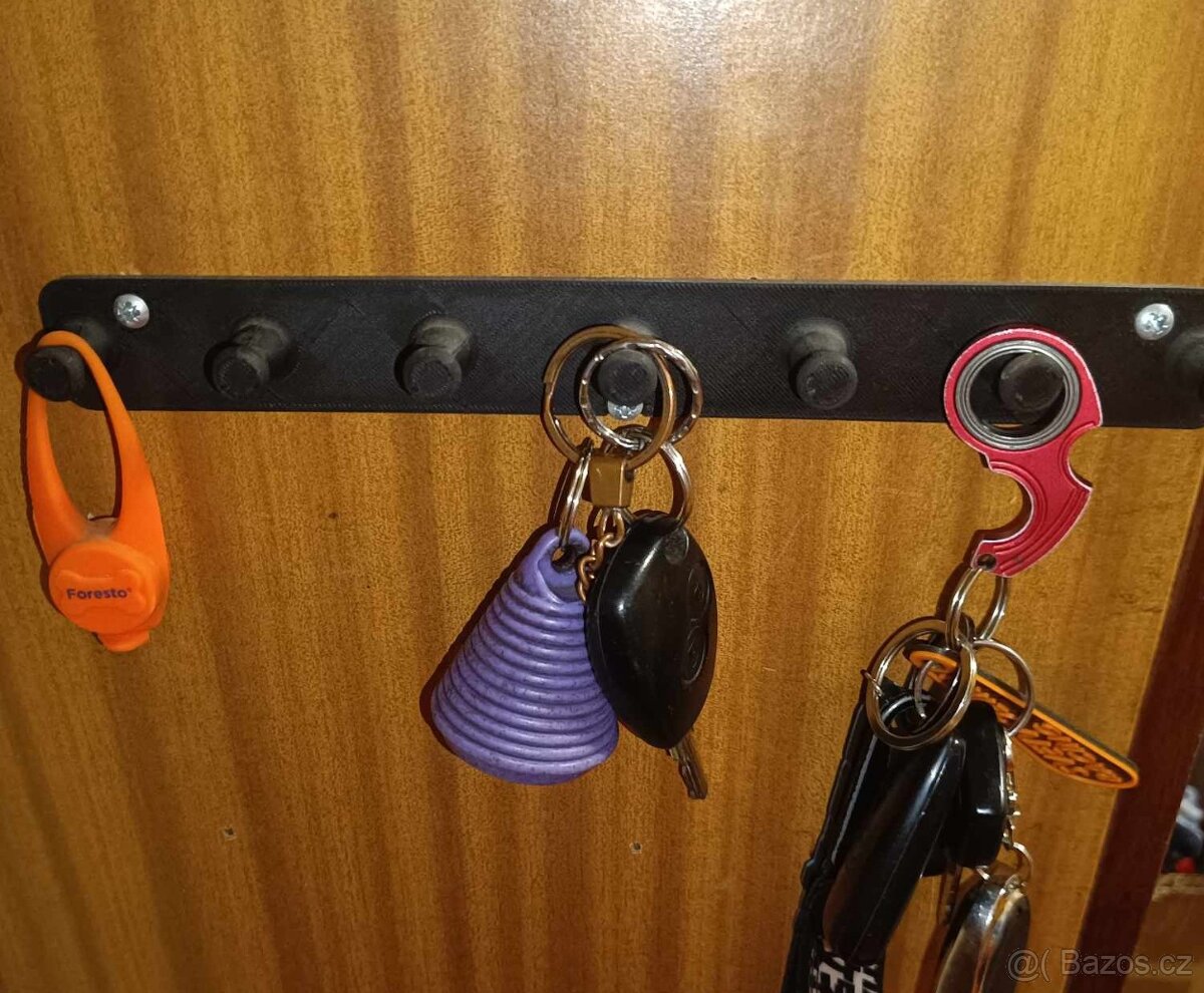 Minimalistický držák na klíče - 5