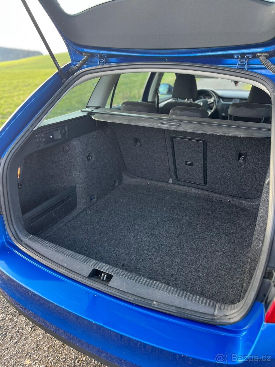 Škoda Octavia III Combi - 5