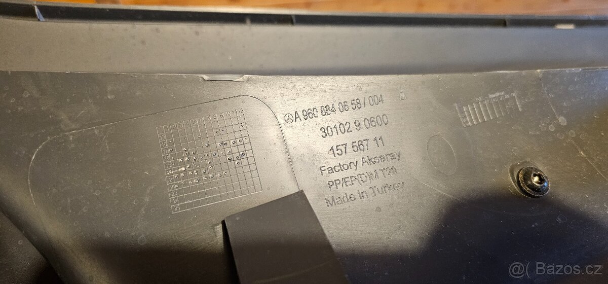 Nový originální roh a plast ke světlu Actros 5 (M/P4) - 5