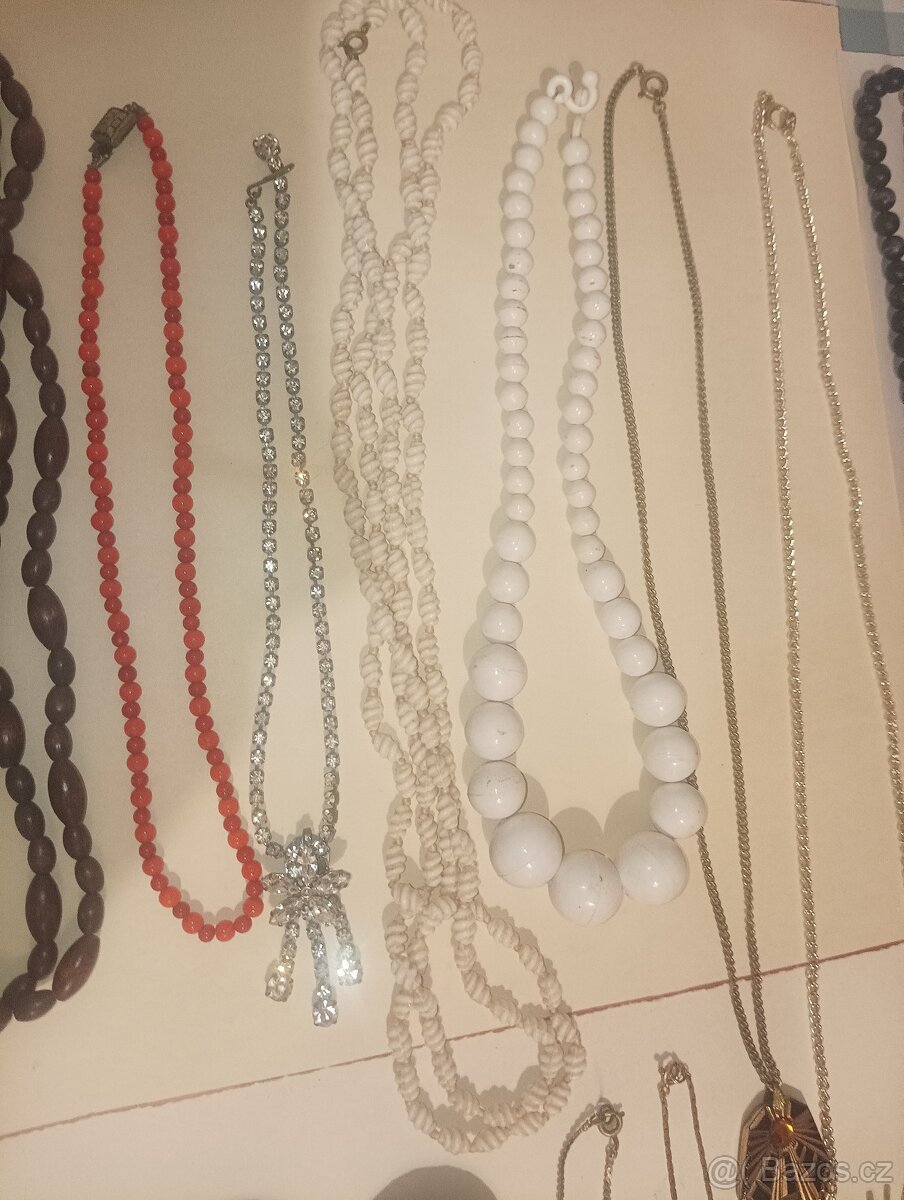 Staré šperky bižuterie - 5