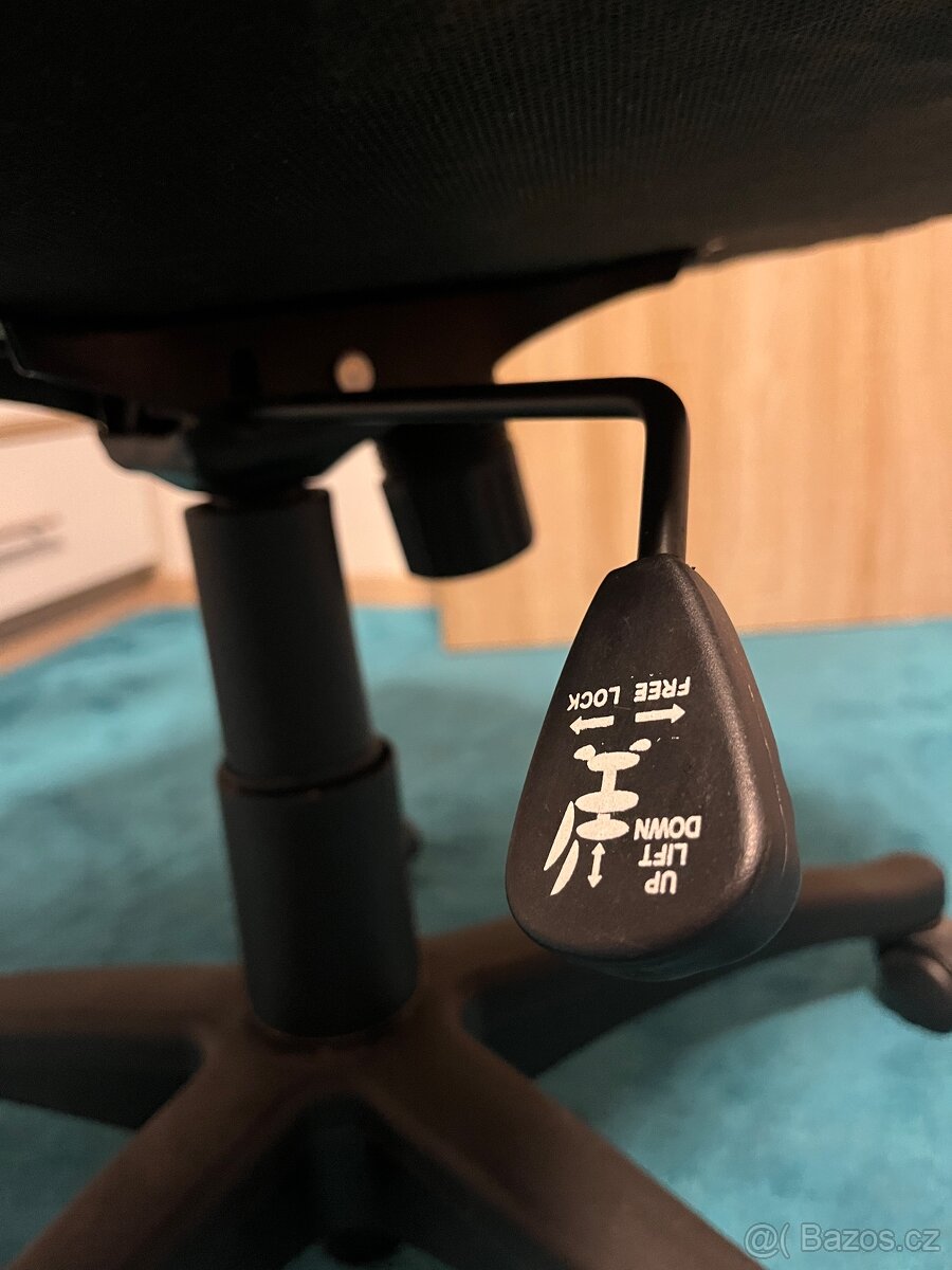 Kancelářské křeslo - 5