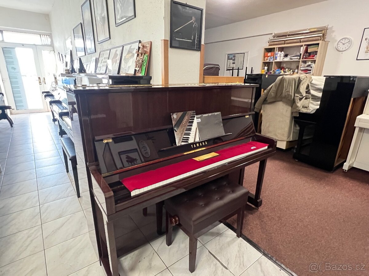 Akustické piano Yamaha U1, made in England se zárukou 5 let. - 5