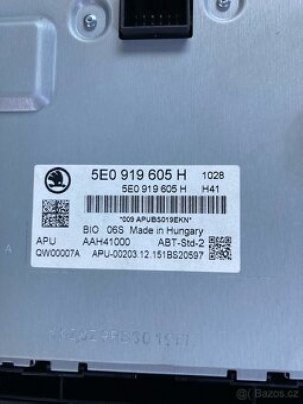 Rádio s jednotkou Škoda Octavia 3 - 5