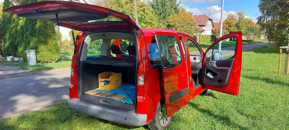 Citroen Berlingo 1,6HDI, 80kw Multispace - 5
