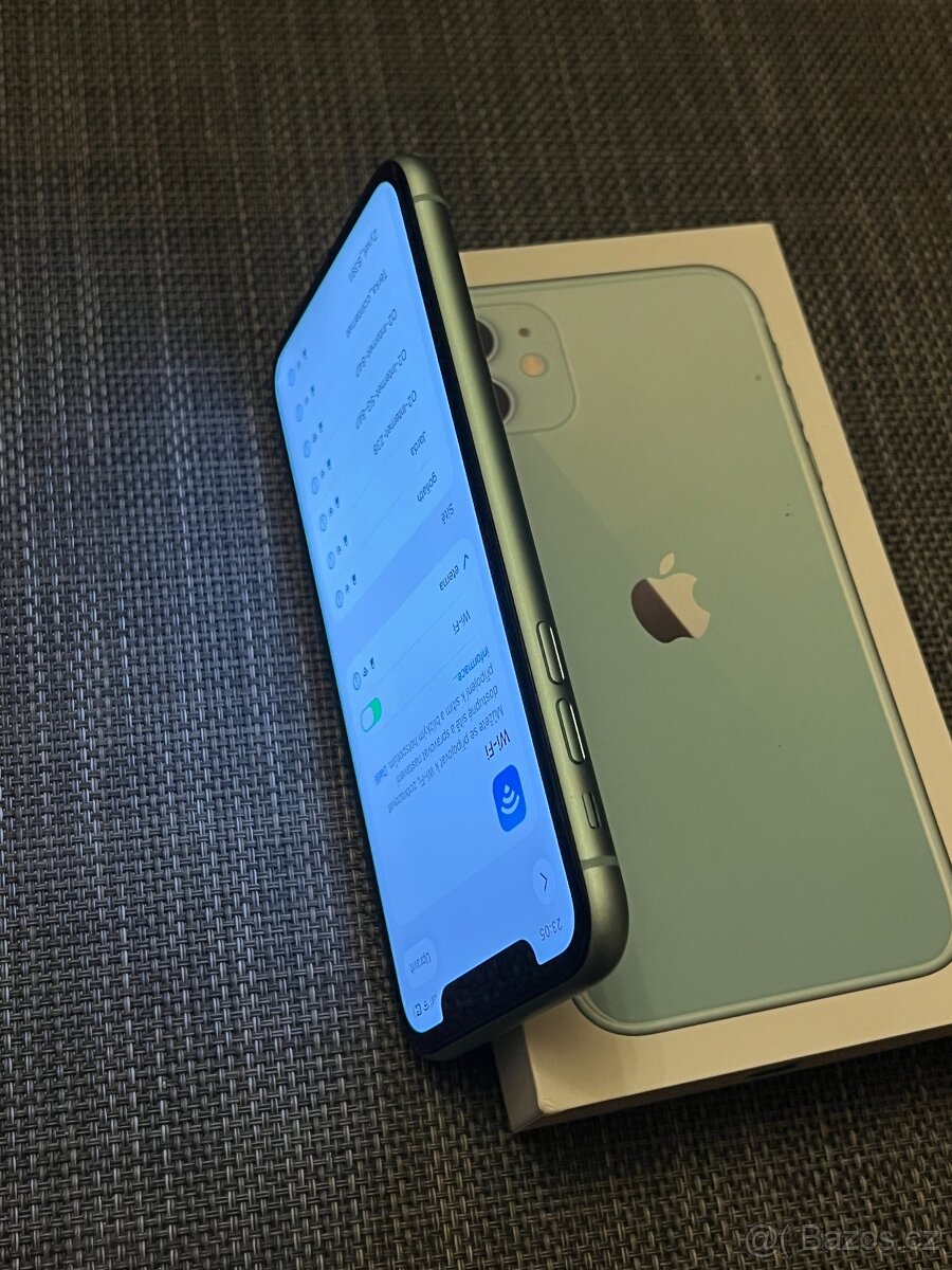 Apple iPhone 11 64GB Green - 5
