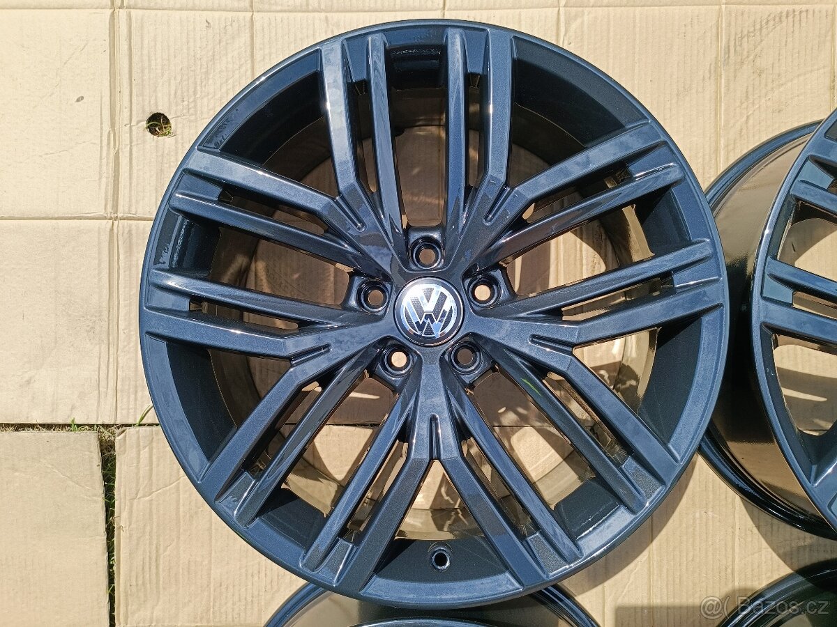 Prodám 19" VW Albertville (19x8, ET41, 5x112) - 5