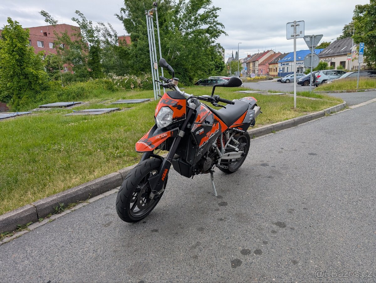 KTM SM 950 r.v. 2006 najeto 50 000 km