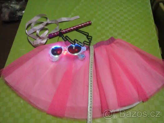 KOSTYM NA KARNEVAL,MASKA,MASKARNI PLES,KOUZELNICE SE SVITICI - 5