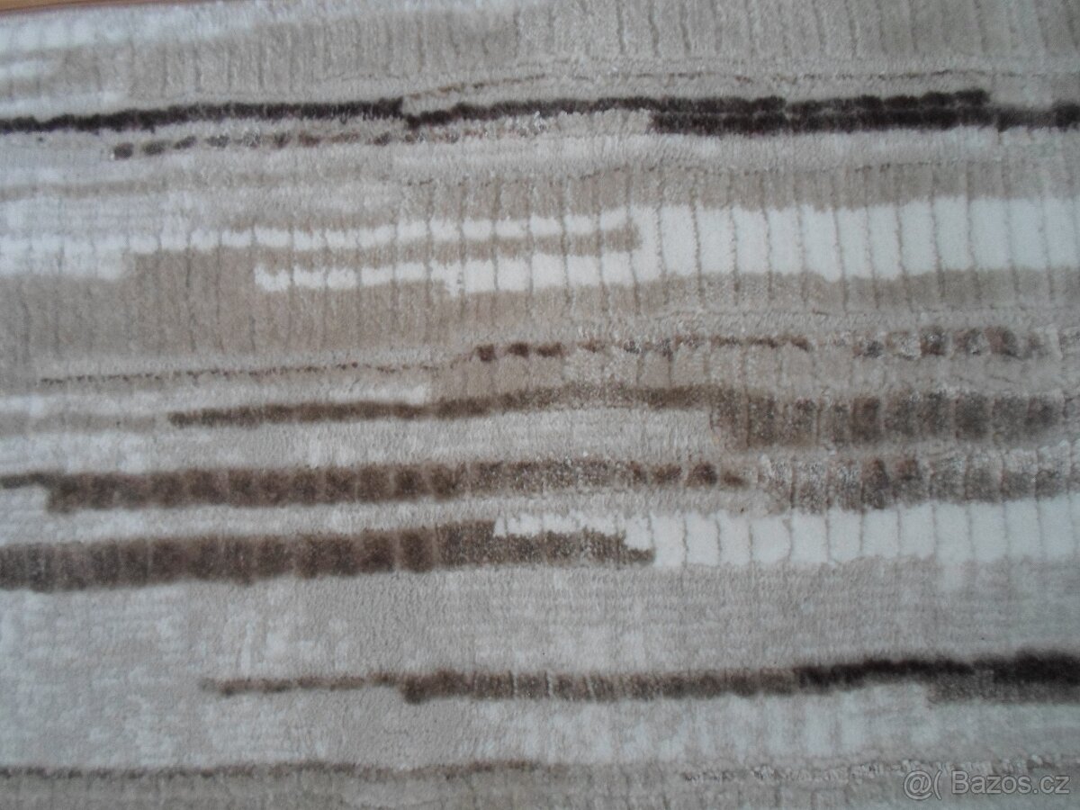 Krémový hnědý kusový koberec - 133 x 190 - 5