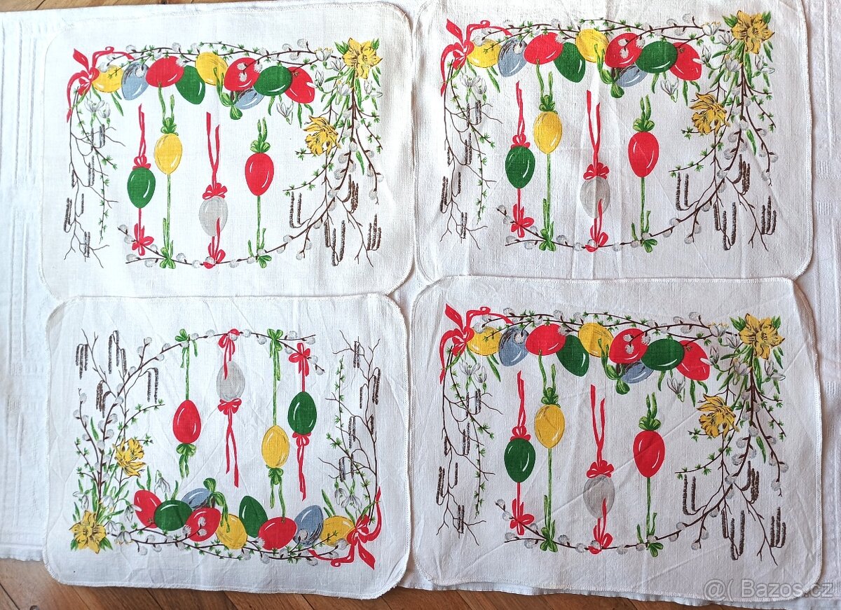 Retro krásné prostírání.Hodiny Roayl Dux. Tři velké sklněné - 5