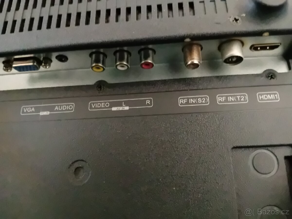 Televize Sencor 100cm (40"),včetně držáku - 5