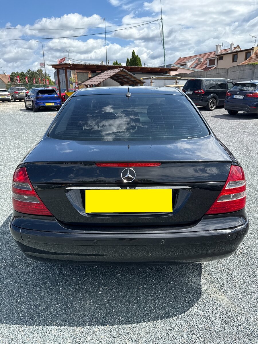 Mercedes-Benz E 220 CDI 110kW - 5