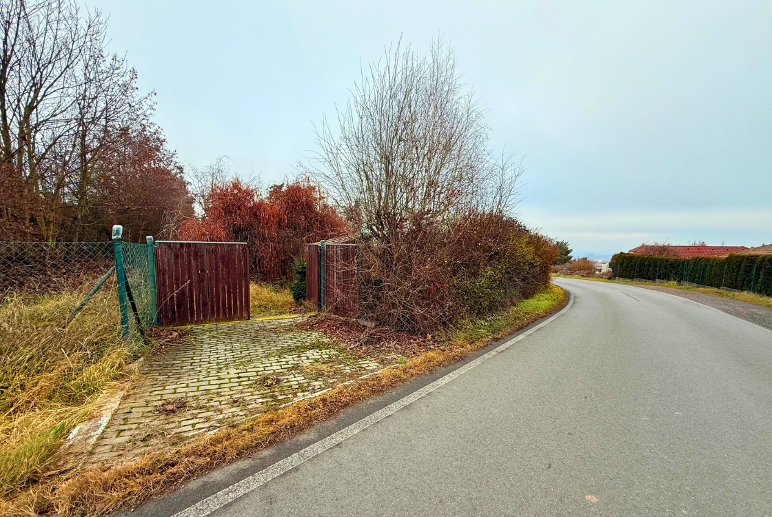 Stavební pozemek Hořovice - 5