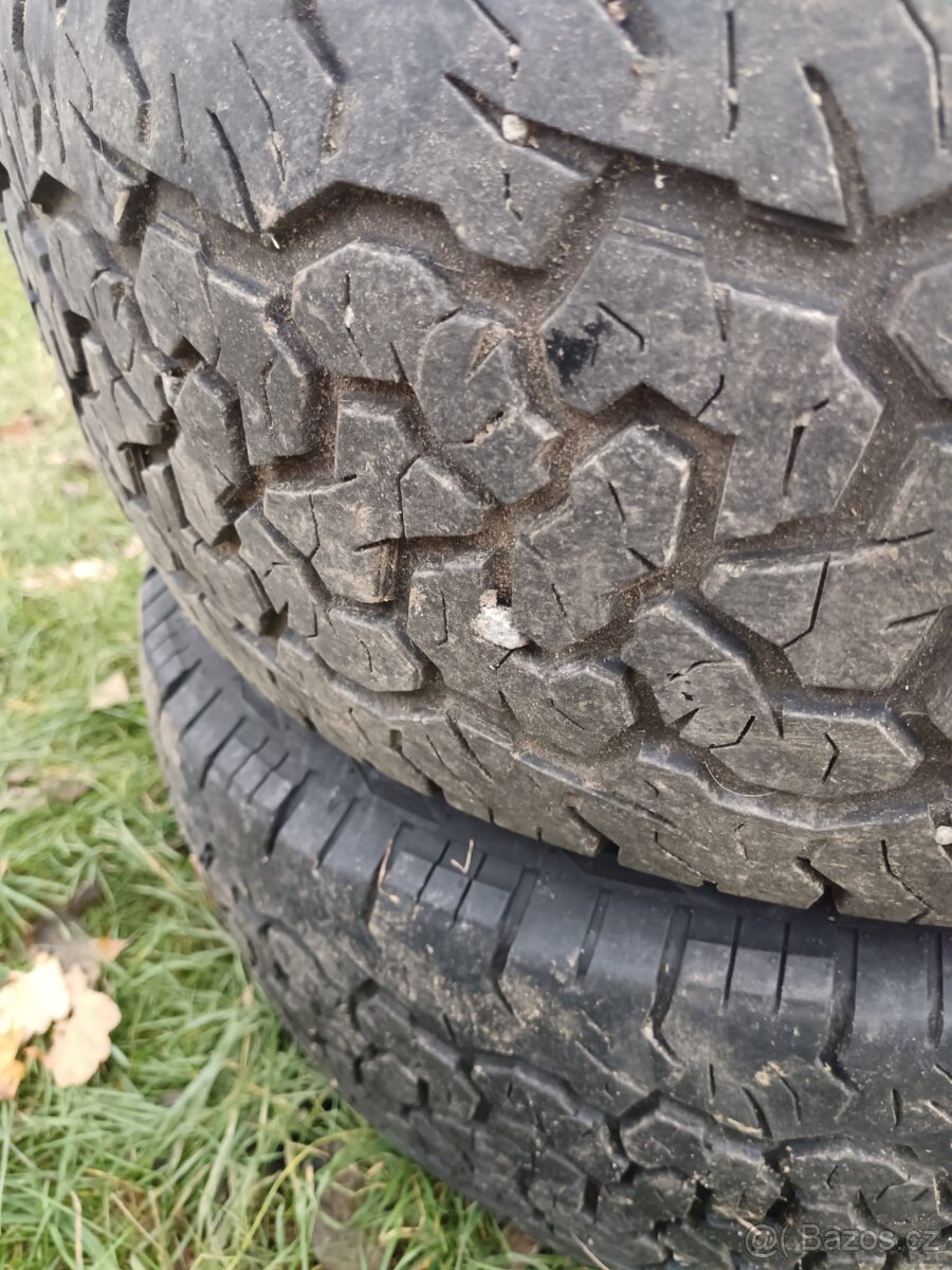 Unigrip Latelar Force 225/60R17 M+S - 5