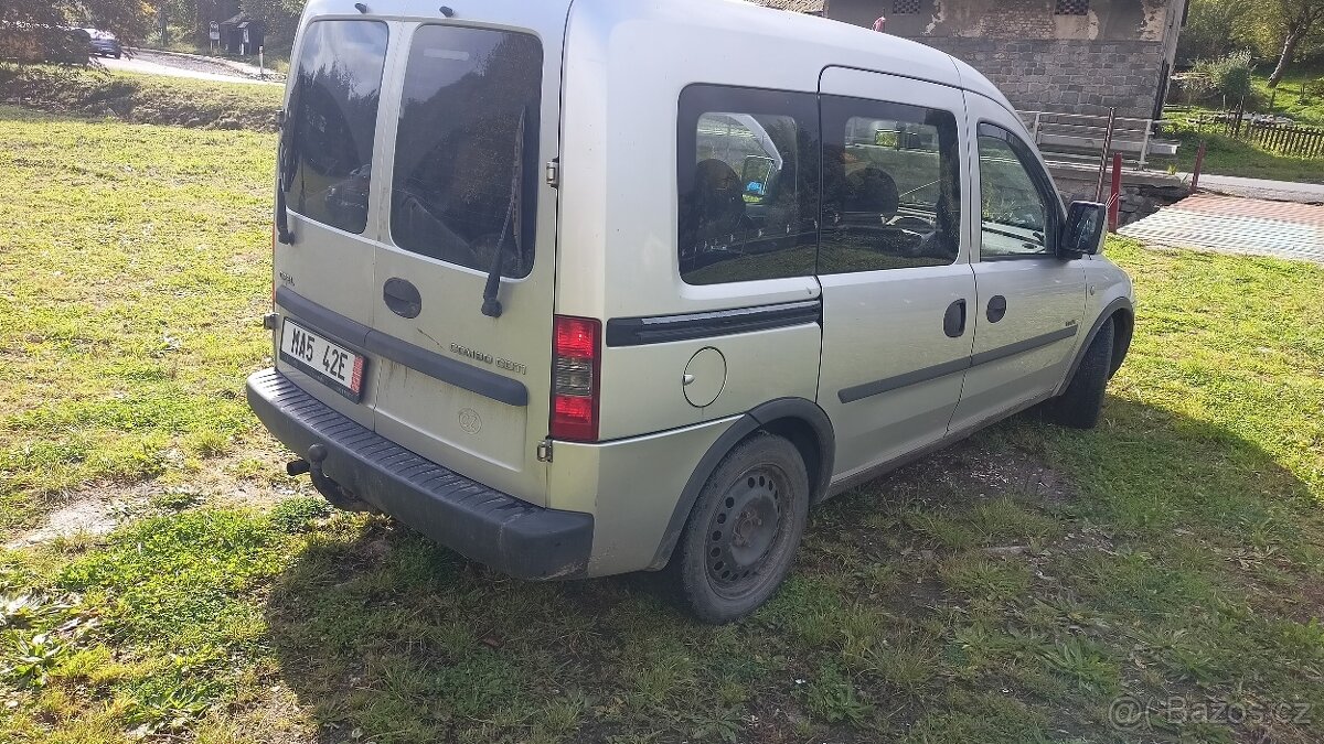 Opel Combo C - Tour 1.3 CDTI - 5