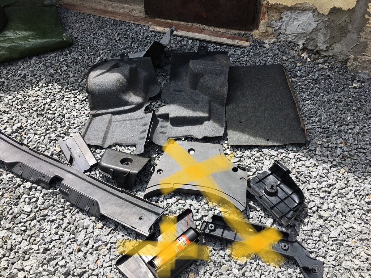 Prodám bmw e36 rûzné díly +interiér - 5