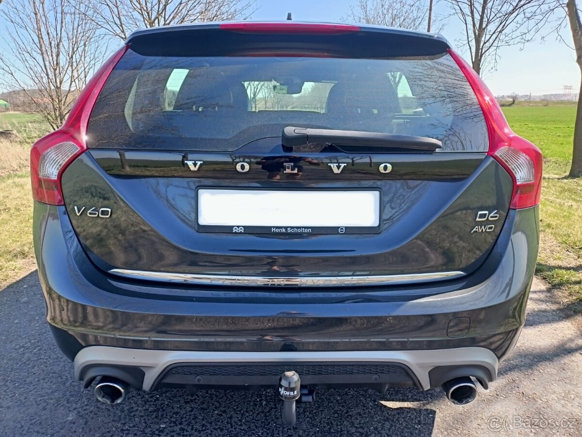 Volvo V60, 2.4 D6 158 kW HYBRID R-DESING - 5