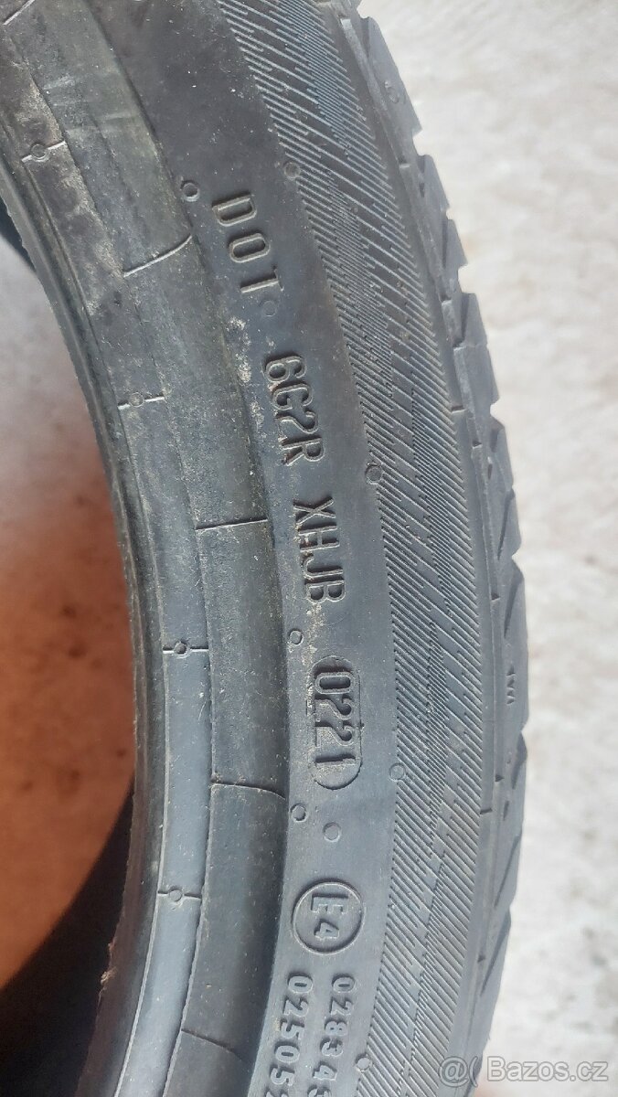 Letní 235/40/18 - 5