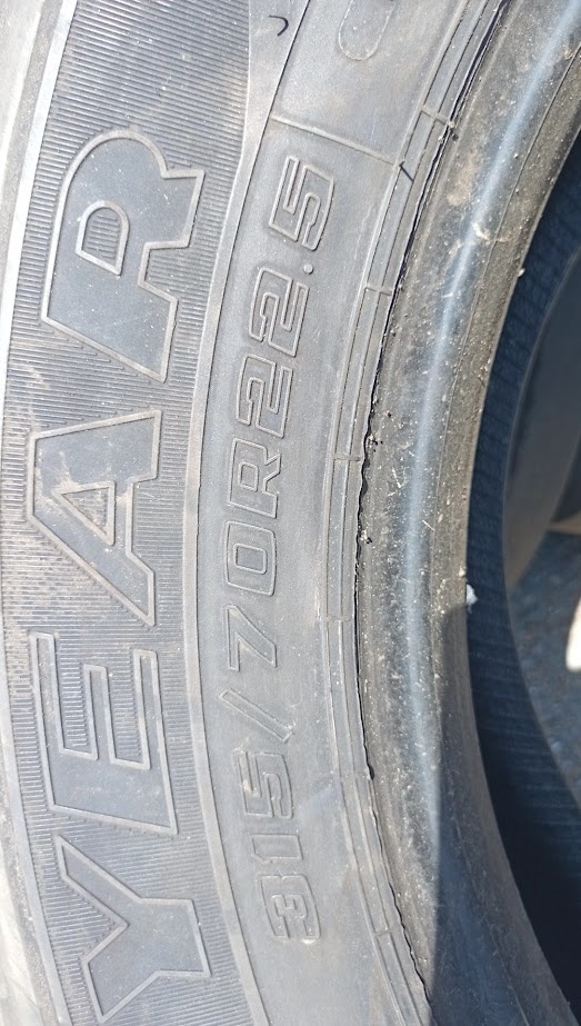 315/70R22,5 - 5